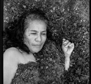 El proyecto ‘Madres Terra’ intenta mantener viva la memoria de los hijos estas mujeres a quienes les cambió la vida por cuenta de la desaparición forzada en Colombia. Carlos Saavedra