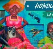 Identidad garífona es nombre que le dio la artista Claudia Luna al mural que hizo en la ciudad La Ceiba, departamento La Atlántida. Cortesía