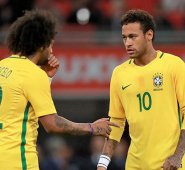 Además aseguró que Neymar será igual que el jugador portugués. Internet