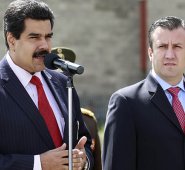 Venezuela atraviesa una dura crisis económica, con una hiperinflación que podría superar 13.800% este año, según el FMI. Colprensa