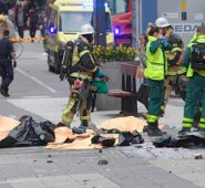 Las víctimas fueron tres mujeres suecas, entre ellas una niña, un británico y un belga, también resultaron heridas diez personas. Internet