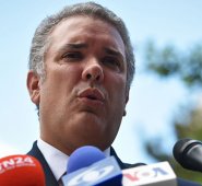 Iván Duque vinculó el crecimiento económico con lo que llamó "economía naranja". AFP