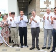 El Presidente Santos y el Fiscal General en la nueva sede del ente acusador en la capital nortesantandereana. Luis Alfredo Estévez