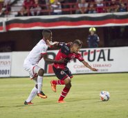 Con el marcador a favor y el rival sin encontrar su mejor fútbol. Alfredo Estévez