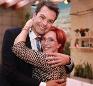 Iván Lalinde y Yaneth Waldman conducirán el nuevo programa ‘El Desayuno’. Tomada de Twitter @ElDesayunoRCN