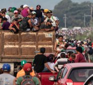 Los inmigrantes avanzan hacia Estados Unidos. AFP