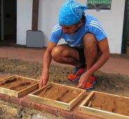 En el Museo de Arte Moderno Ramírez Villamizar se cumplió el performance de Javier González Páez, maestro en artes plásticas y atleta de Norte de Santander.
Roberto Ospino / La Opinión