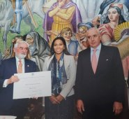 Eduardo Durán Gómez, presidente de la Academia Colombiana de Historia; Darío Villanueva, director de la Real Academia Española; Carmen Inés Vásquez,  ministra de Cultura; Pablo Gómez de Olea, embajador de España y Jaime Posada, director de la Academia Colombiana de la Lengua. Cortesía