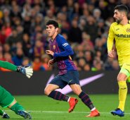 El equipo andaluz podría recupera la plaza de honor con la que comenzó la jornada si gana en Vitoria. AFP