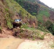 Vías terciarias colapsadas por el invierno. Colprensa