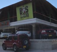 Por la avenida Los Libertadores entre calles 7 y 7A del barrio Colsag. La Opinión