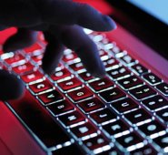 Tan sólo en el mes de octubre, Tigo-Une indicó que bloqueó 8’127.265 de solicitudes a páginas alusivas a material de abuso sexual a menores. Internet