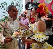 La Guacherna 2019, el tradicional desfile nocturno, celebrará el natalicio número 100 de una de sus creadoras Esthercita Forero. Colprensa