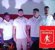 De rojo, con una letra A y el año de fundación del plantel se dejó ver la que sería la nueva marca del equipo vallecaucano. Tomada de Twitter