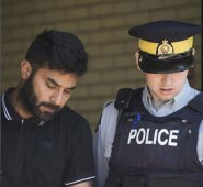 La policía canadiense determinó que el camión había excedido el límite de velocidad permitida y no frenó en la intersección. AFP