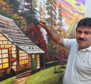 Cuadros de gran formato y murales en espacios abiertos son elaborados por el pintor Jesús Salvador Celis Delgado en la Provincia de Ocaña. Javier Sarabia