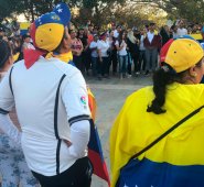 El director del Dadis precisó que, a través de la Dirección Operativa Prestación de Servicios de Salud, autoriza servicios de urgencia y hospitalización a los recién nacidos, hijos de mujeres y hombres venezolanos irregulares en la ciudad. Colprensa