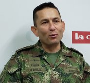 César Obando y cortesía