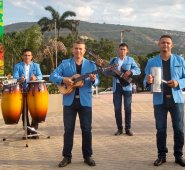 Los integrantes de ‘la furia parrandera’ Luis Peñaranda, Charles Acevedo, Alexander Mendoza, César Torrado,Javier Quijano y Angelmiro Angarita. 
 Cortesía