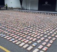 La marihuana tenía varias marcas en los paquetes, que serían los sellos de los dueños. Policía Nacional