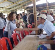 La ministra del Interior, Nancy Patricia Gutiérrez, encabeza la delegación del Gobierno que dialoga con los promotores del paro en el norte del Cauca, en procura de un acuerdo que permita el regreso a la normalidad.
 Colprensa