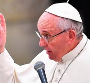 El papa Francisco hizo continuos señalamientos contra el capitalismo como sistema económico.
AFP