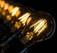 Están prohibidos para uso en iluminación desde 2013. Pixabay / Referencial