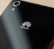 Según The Times, documentos facilitados por la CIA al Reino Unido prueban que Huawei recibió fondos procedentes del Ejército Popular de Liberación, de la Comisión de Seguridad Nacional China.
Internet