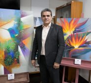 Nelson Ortega Toscano, natural de Tibú, es conocido por sus coloridas pinturas y con ellas le rinde un homenaje a la riqueza natural del Catatumbo. Juan Pablo Cohen