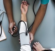 Esta condición es un problema de salud pública que afecta al 29,1 % de los adultos en Latinoamérica. Pixabay / Referencial