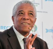 Francisco ‘Pacho’ Maturana ve a Brasil como la gran favorita. Colprensa