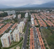 Prados del Este y Guaimaral son los barrios más escogidos por los cucuteños para vivir, por su enorme desarrollo comercial. Juan Pablo Cohen