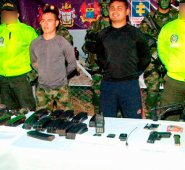 Las autoridades incautaron material de guerra. Ejército