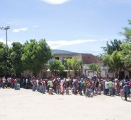 La Casa de Paso Divina Providencia, en La Parada, Villa del Rosario, tiene dos años brindando alimento a los venezolanos que llegan al país huyendo de la crisis que atraviesa Venezuela.  
 Juan Pablo Cohen