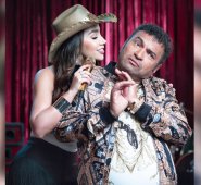 Paola Jara, quien debuta como actriz y el actor Diego Vásquez. Cortesía Caracol