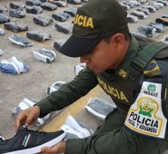 Los vendedores simulaban que era calzado original. Cortesía