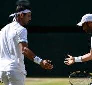 La dupla nacional, segunda siembra del torneo, se impuso a los terceros preclasificados con parciales 6-4, 6-7(4), 7-6(2) y 6-4, en tres horas y cinco minutos. AFP
