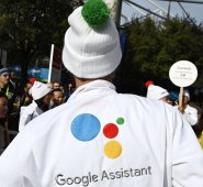 Google afirma que sus equipos investigan la filtración de estos datos de audio por parte de un empleado que "no respetó la política de seguridad de datos" de la empresa. AFP