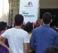 En Norte de Santander, los sectores que más empleo generan han registrado caídas en el número de ocupados. Por eso, las entidades públicas vuelven abrir convocatorias a través de concursos de mérito. Archivo La Opinión