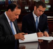 De acuerdo al senador, en promedio los pasajes nacionales podrían estar bajando en promedio entre el 15% y 20%, mientras que los de las rutas internacionales tendrían un descuento en promedio del 30% al 40%.  Colprensa