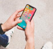 WhatsApp afirmó que su nuevo sistema respetará la reglamentación del banco central indio. Freepik.es