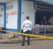 A esta esquina llegó el desconocido y disparó en varias ocasiones. Andrés González