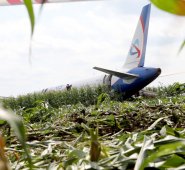 El avión tenía 226 pasajeros y 7 tripulantes a bordo.  AFP