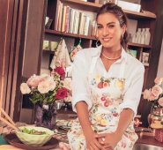 Son cien nuevos productos, la mayor parte de ellos de producción colombiana, los que hacen parte de esta nueva colección. Colprensa