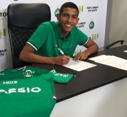 El jugador firmó por dos años en calidad de préstamo pero el club francés tiene la posibilidad de comprarlo si en algún momento lo desea. Cortesía
