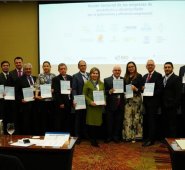Alcaldes y gerentes de las empresas de acueducto de Cúcuta, Bogotá, Bucaramanga, Cali, Ibagué, Manizales, Medellín, Neiva, Pasto, Pereira, Popayán y Villavicencio, se reunieron en Bogotá para suscribir el acuerdo de acción sectorial por la gobernanza y eficiencia empresarial.
 Cortesía