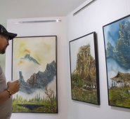 Los ganadores recibirán estímulos para fortalecer su quehacer artístico. Alfredo Estévez/La Opinión