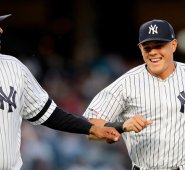 Giovanny Urshela será el primer colombaino en disputar unos playoff con el equipo de los Yankees. AFP