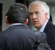 Al ex-alcalde de Bogotá, Samuel Moreno, se le acusó de enriquecerse de contratos ilícitos de infraestructura y malla vial.  Colprensa