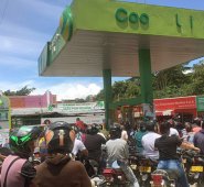 En los municipios que componen las provincias de Ocaña y Pamplona se está presentando poco combustible y largas filas en las estaciones de servicio. Esta dinámica se estaría dando los finales de cada mes por falta de cupo. Javier Sarabia